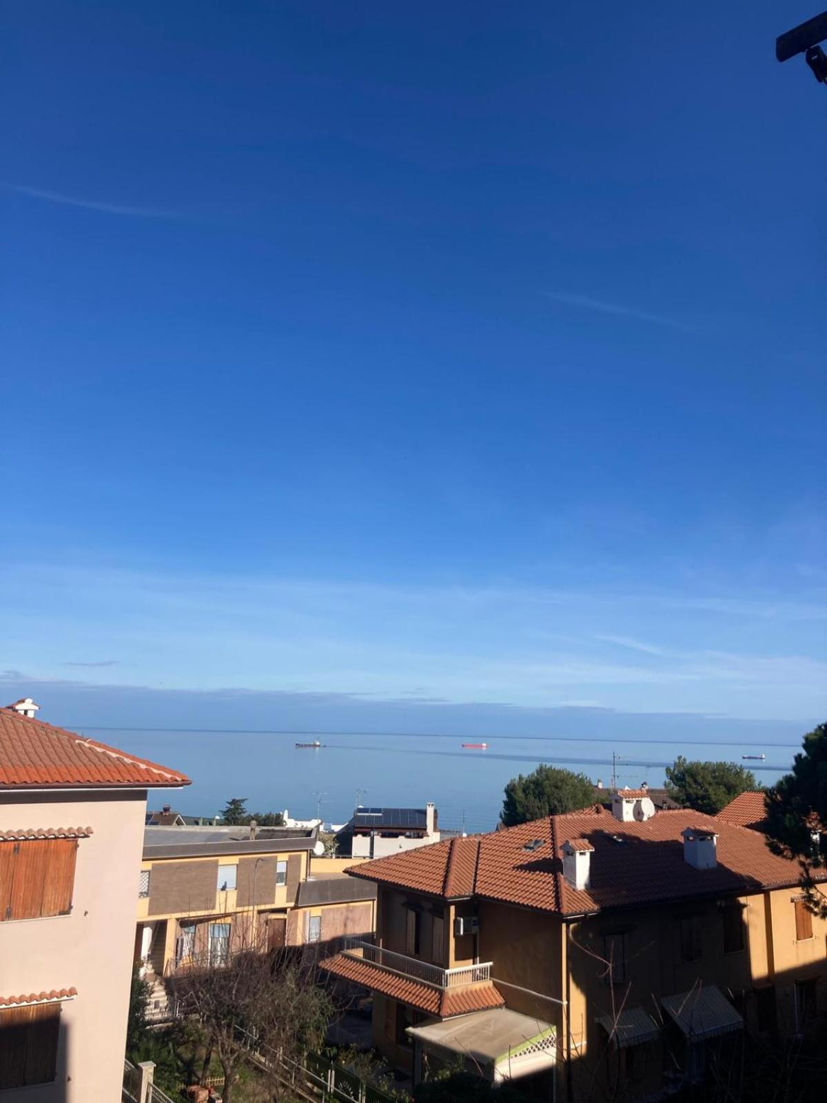 Monolocali Da Vinci Hotel Falconara Marittima Ngoại thất bức ảnh